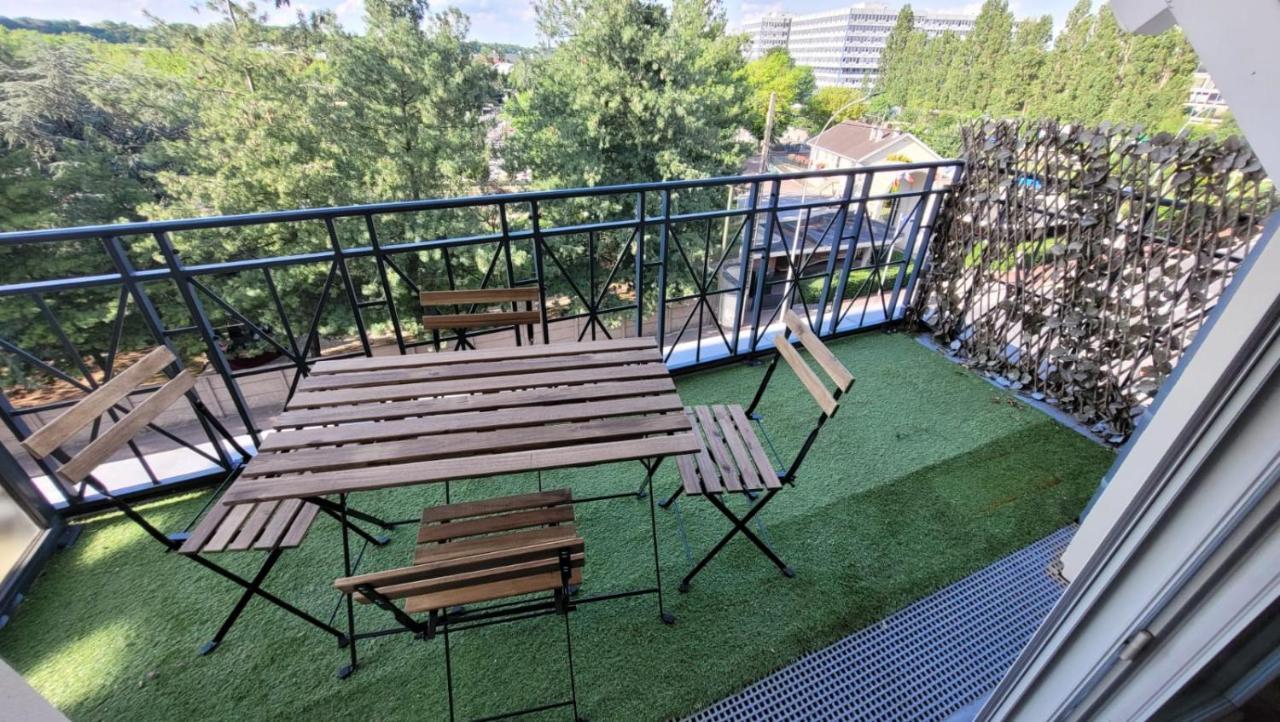 Apartamento Flat For 6 Persons 10 Minutes From Cdg Airport Le Blanc-Mesnil Exterior foto